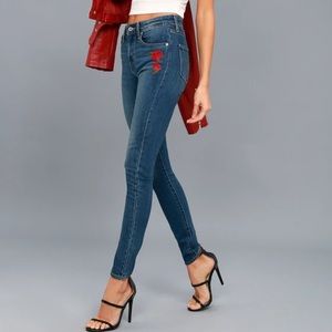 Levi’s 721 Anthropologie High-Rise Skinny Rose Embroidered Jeans